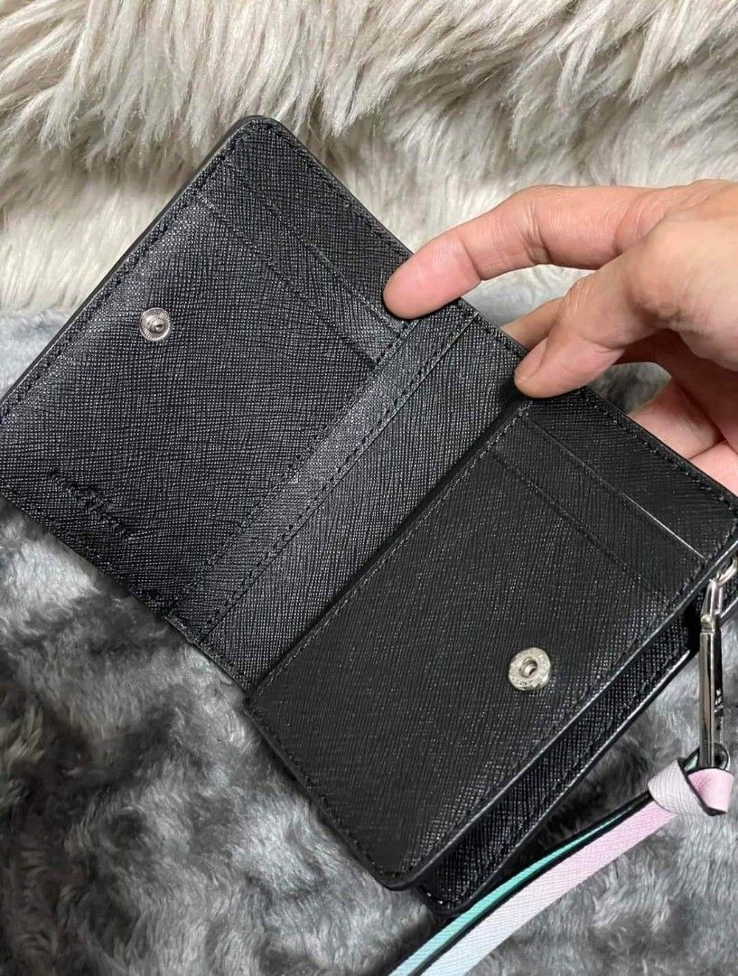 Original Marc Jacobs The Snapshot Mini Compact Wallet in Ombre on Carousell