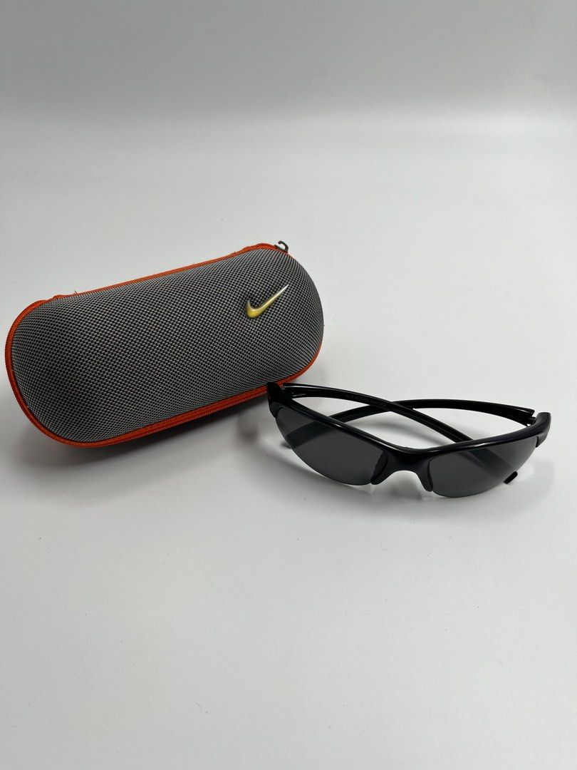 nike skylon ace mirrored