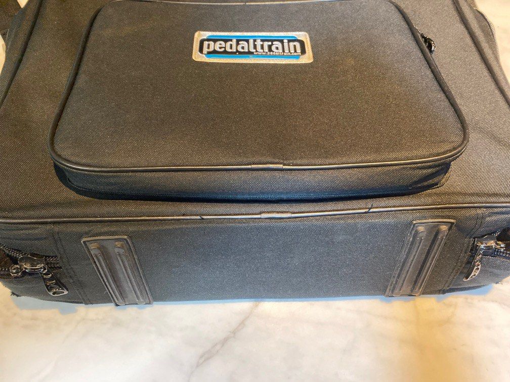 Pedaltrain Jr with Soft Bag, Hobbies & Toys, Music & Media, Music