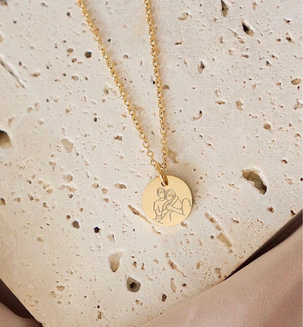 Our First Date - Sentimental Star Map Necklace Couples Gift for Annive –  Legendary