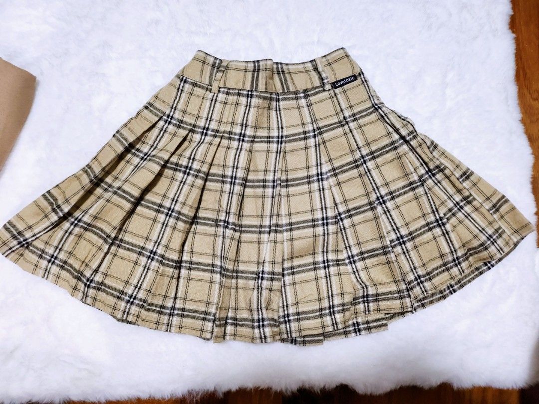PLAID SKIRT FROM JAPAN, Women's Fashion, Bottoms, Skirts on Carousell