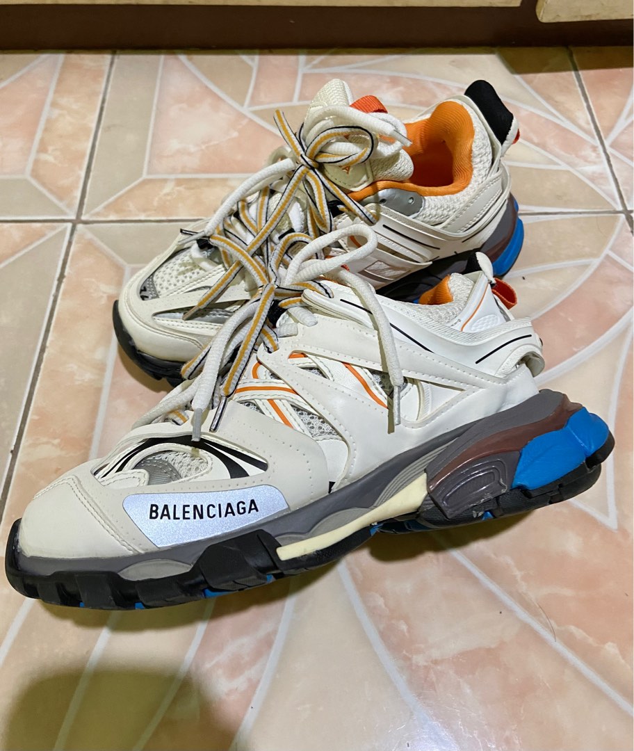 Legitcheck Cách phân biệt Balenciaga Track Real và Fake  AuthenticShoes