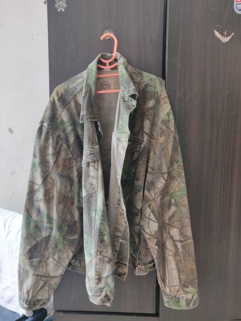 Wrangler camo jacket discount