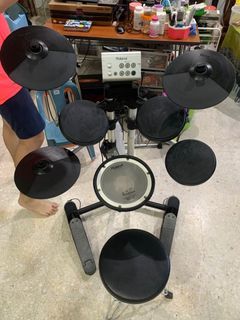 Roland V-Drums HD-1  branded electronic drum Set 