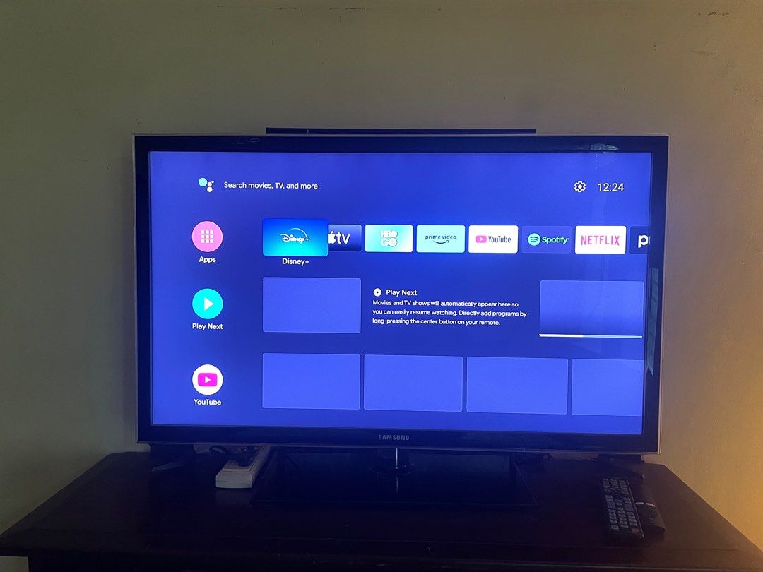 Samsung 40 inch LED TV UA40D5000PR with Google Chromecast, TV & Home