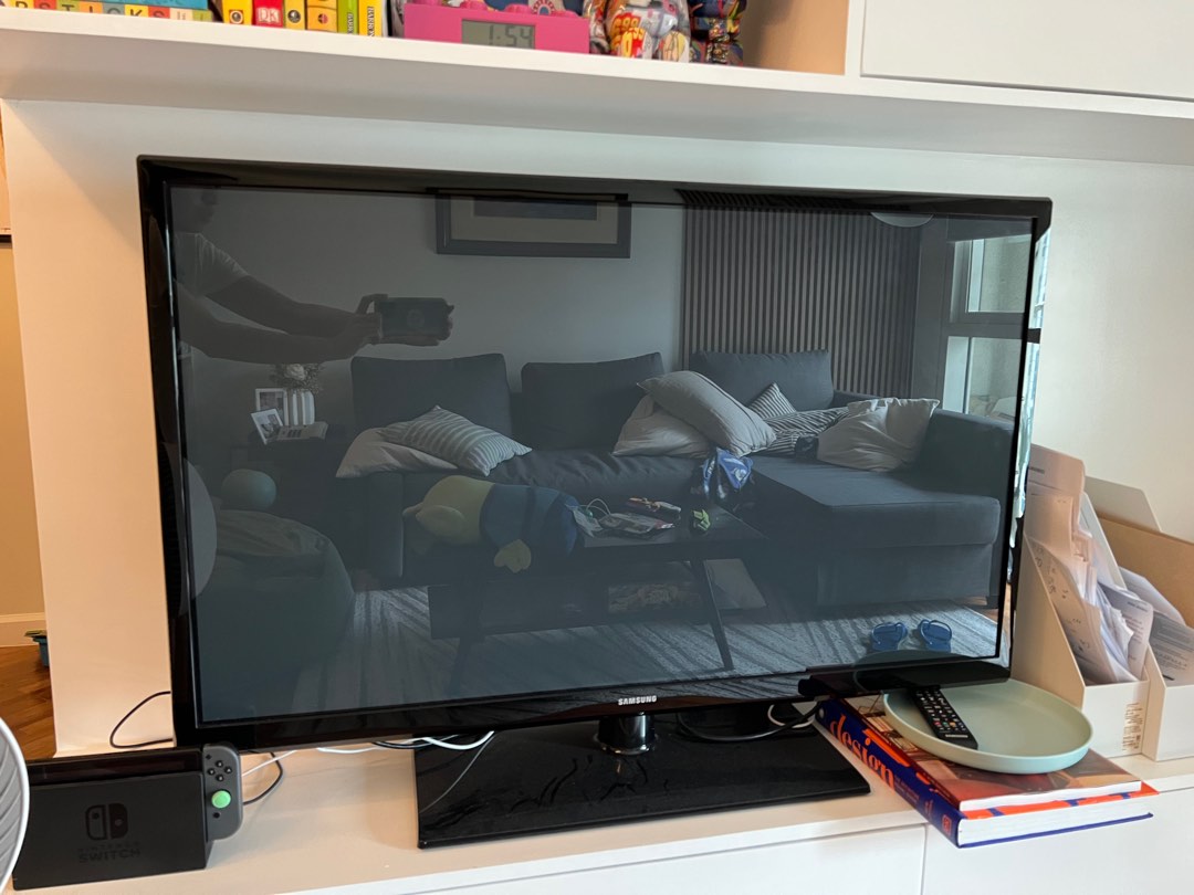 Samsung Plasma TV, TV & Home Appliances, TV & Entertainment, TV on