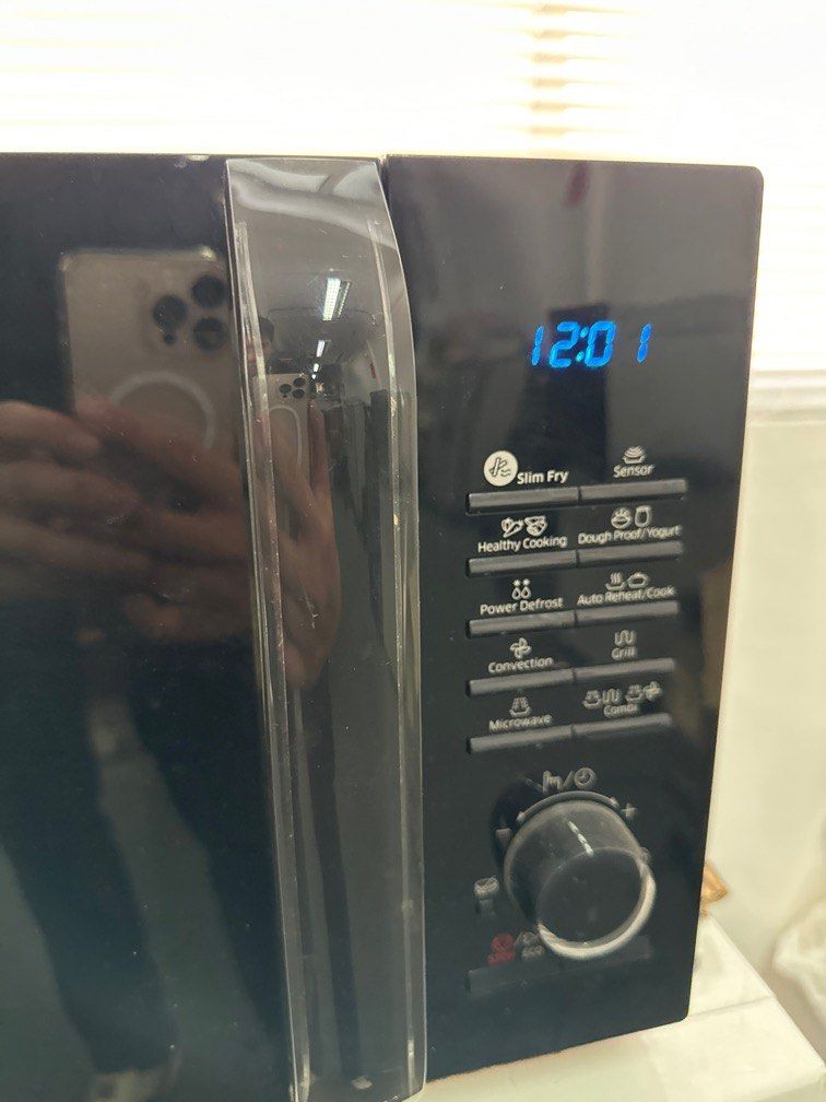 Samsung table top microwave oven, TV & Home Appliances, Kitchen