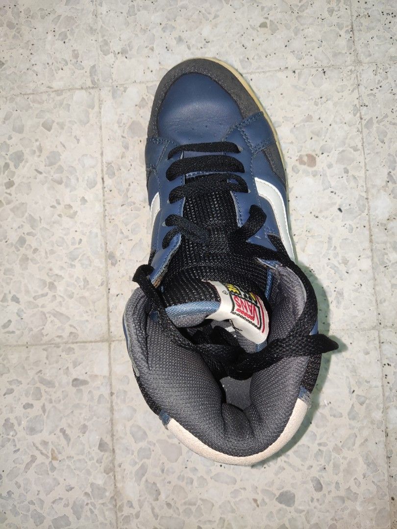 Second hand clearance branded shoes