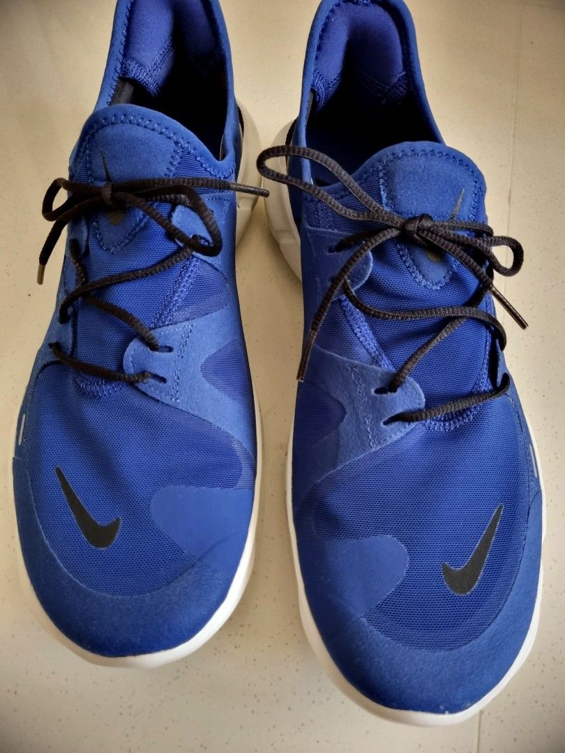 Nike free rn top 5.0 laces
