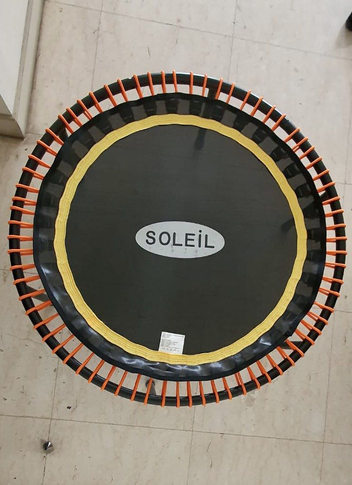Soleil Trampoline 45 inch dengan handle (bekas) on Carousell