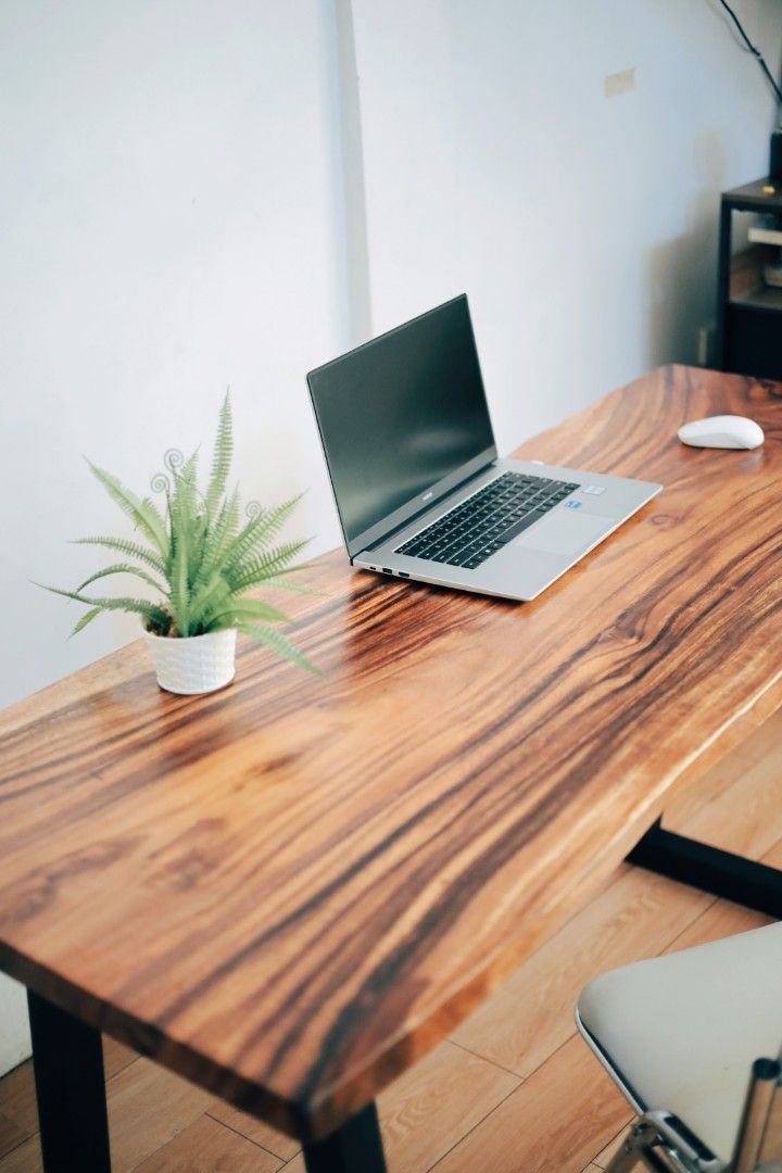Table Haspe Solid wood acacia table,Wfh table. minimalist,solid slab, industrial ...
