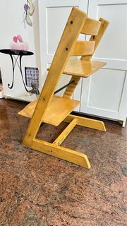 Stokke chair