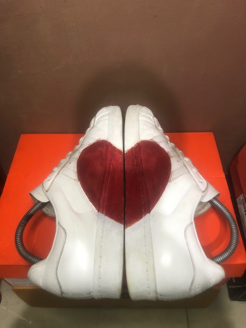 superstar 80s half heart