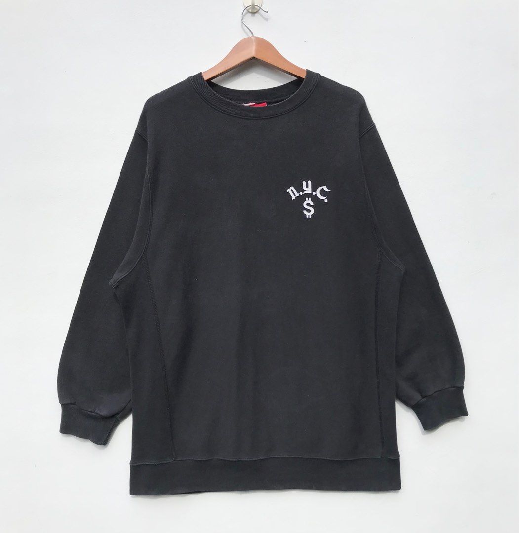 Supreme team crewneck black top