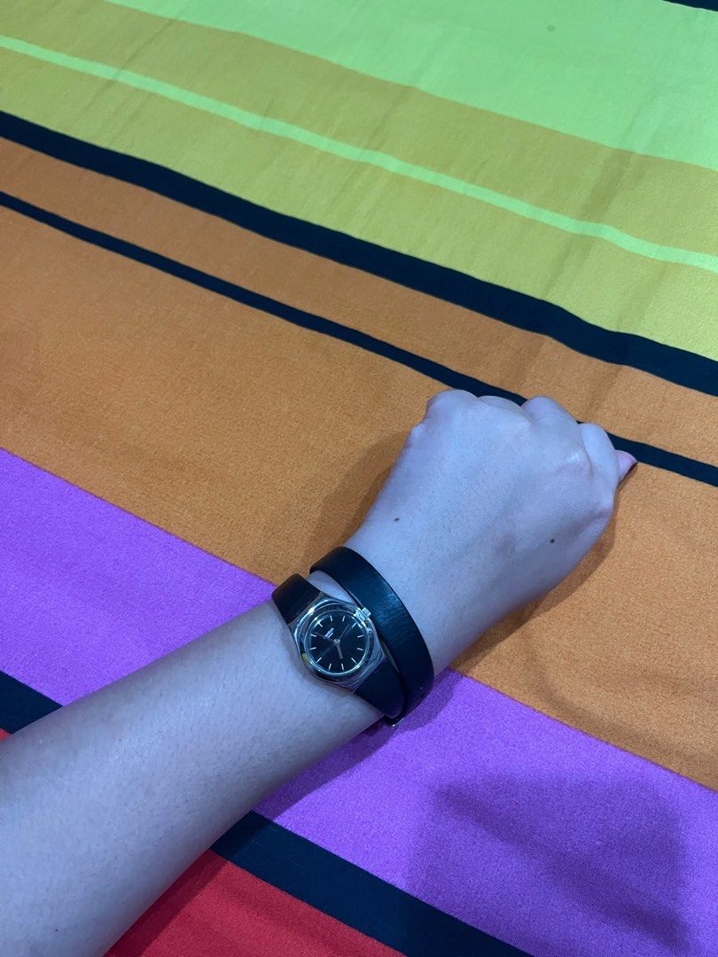 SWATCH black women watch jam tangan lilit original on Carousell