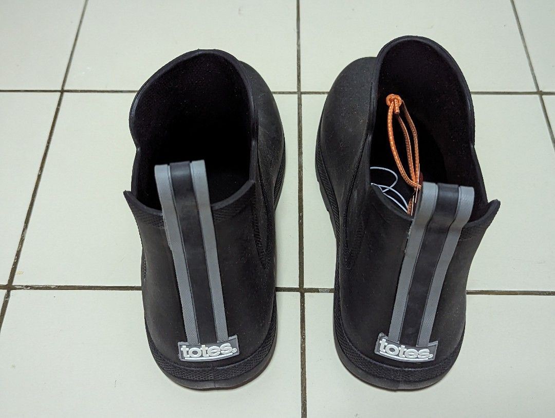 Totes mens rain boots store