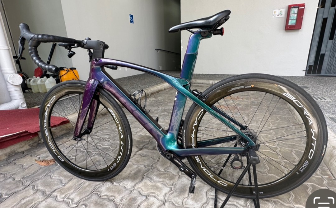 Trek refliptive store