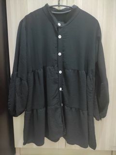 Tunik hitam