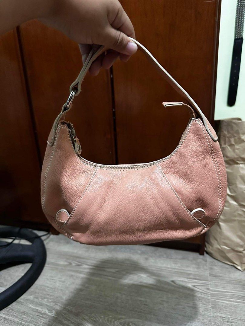 United Color of Benetton Kili Purse Bag, Luxury, Bags & Wallets on Carousell