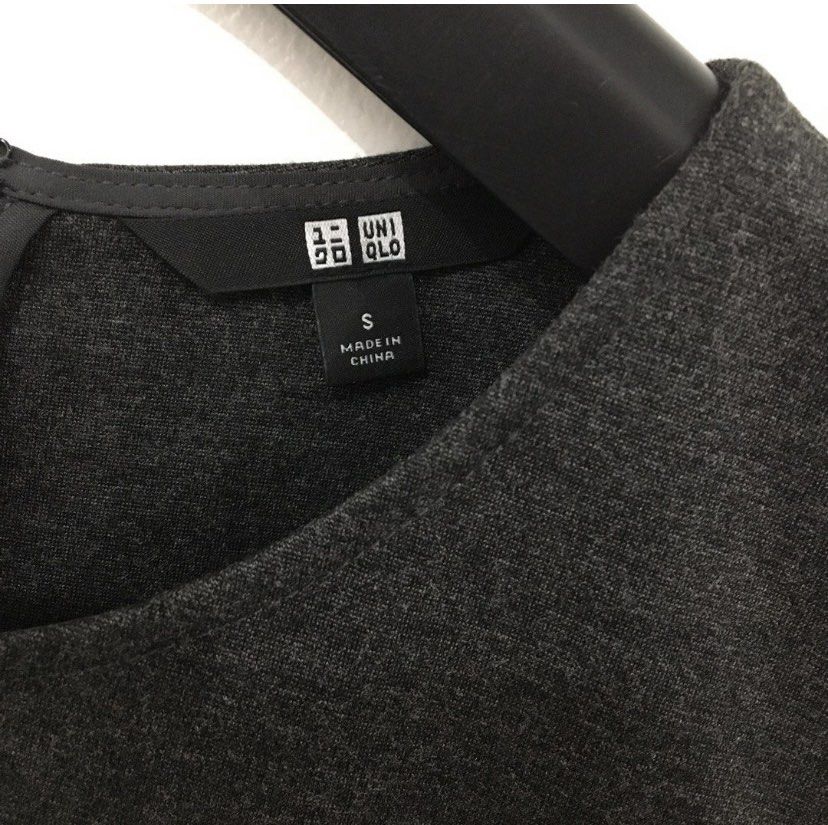Unqlo dark grey dress (Category: Dresses) located in Bacoor. Submitted by mcyzon (Listing ID 1244933527, Image 3). Description: .