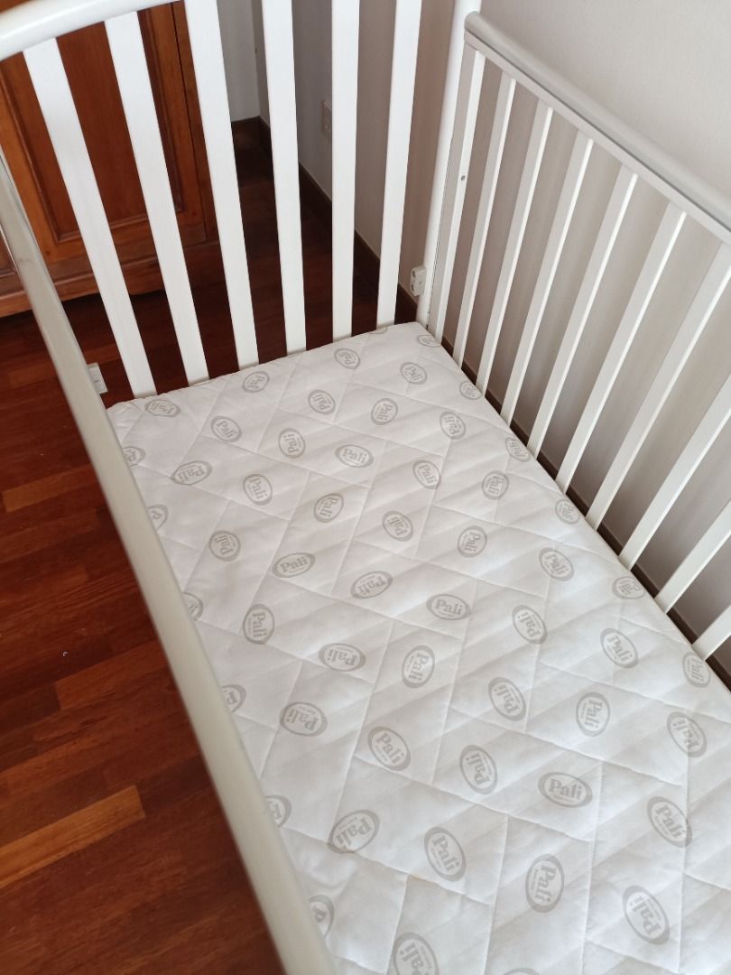 Used baby shop mattress for sale