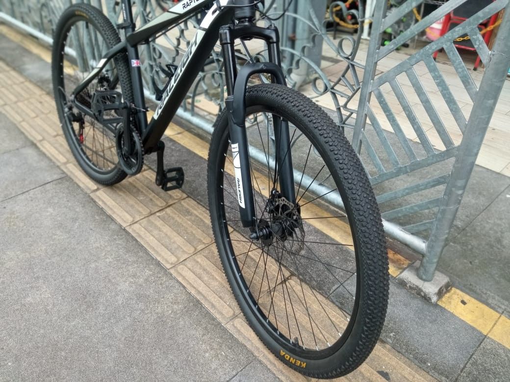 Raleigh m600 cheap mountain bike price