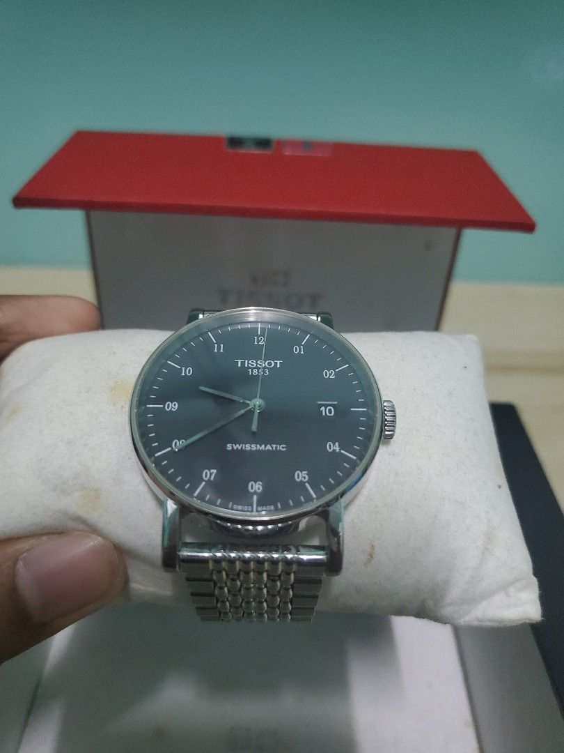 Used Tissot Everytime Swissmatic Men s Fashion Watches