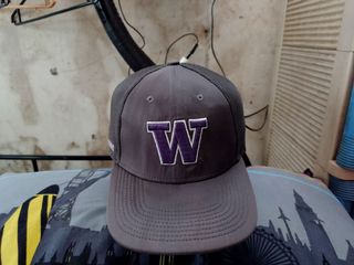 (Category: ) located in . Submitted by JmThriftCap_Ph (Listing ID 1244941336, Image 1). Description: .