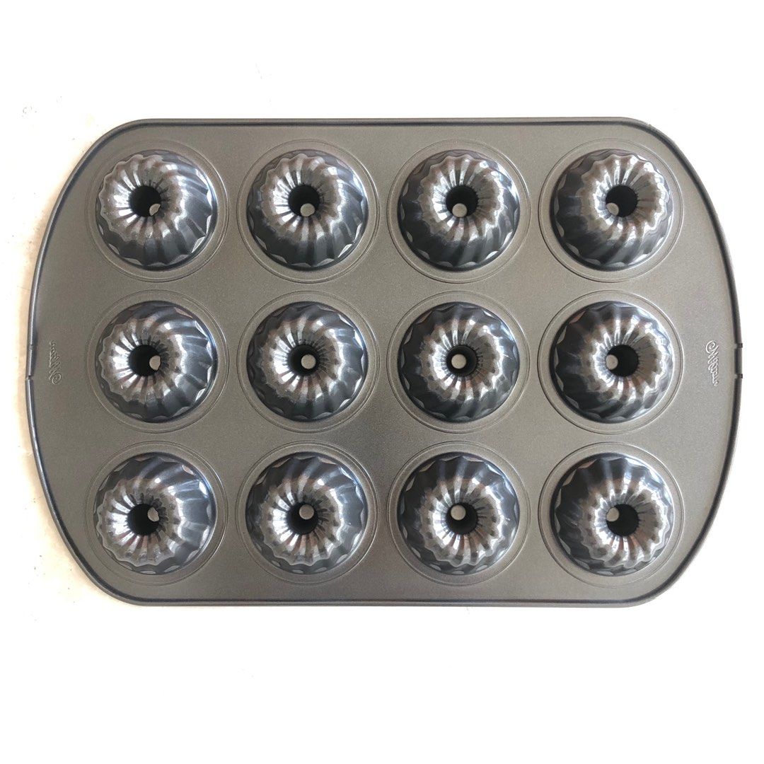 Wilton mini bundt 12cavity fluted tube cake pan, Furniture & Home