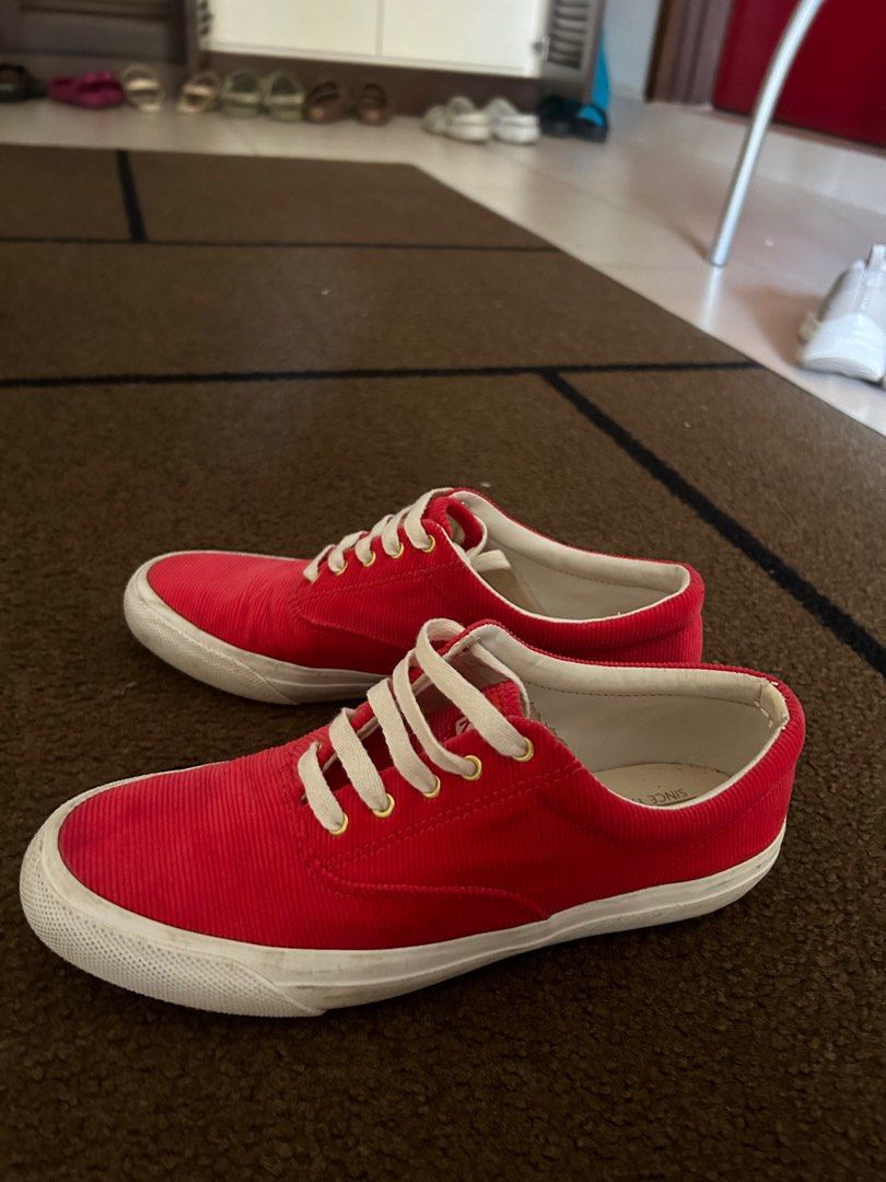 Women s Red Dream Foam Keds