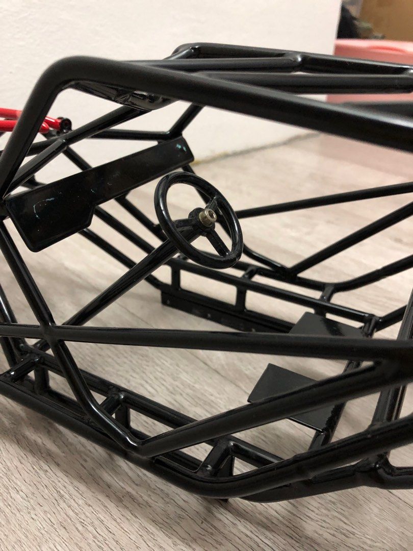 Axial wraith metal chassis top