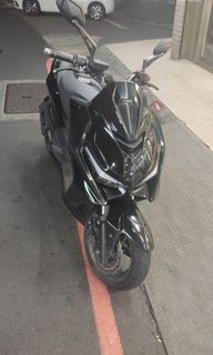現貨自售 最新2022年9月出廠 原廠保固內 光陽 KRV 機車 鏈條版 頂配 180 黑色 有喜歡 歡迎新莊八里淡水看車
現金付款，現場看喜歡在談