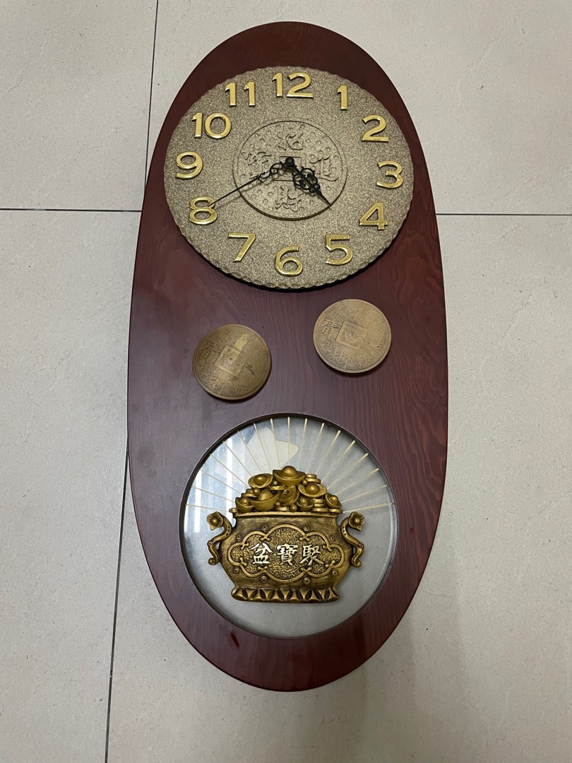 復古實木古董鐘 老物 客廳實木掛鐘 中式復古鐘錶, 家具及居家用品, 居家裝飾, 時鐘在旋轉拍賣