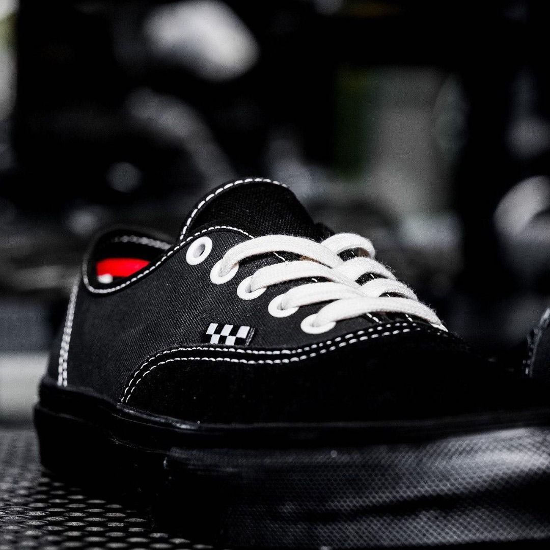 Vans discount authentic 42