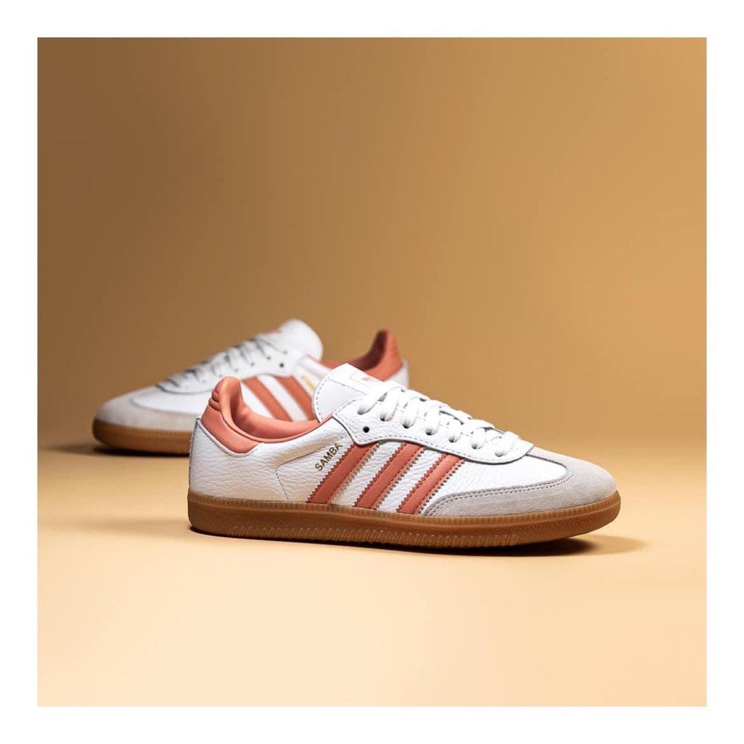 Adidas Samba OG Women's 'Cloud White/Wonder Clay/Crystal White', Women's  Fashion, Footwear, Sneakers on Carousell