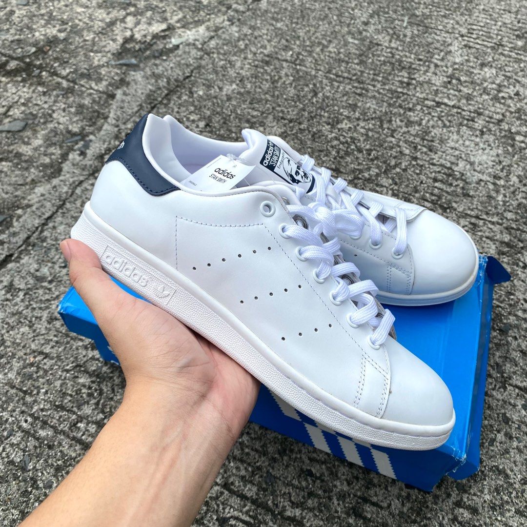 Adidas stan smith sales navy blue tab