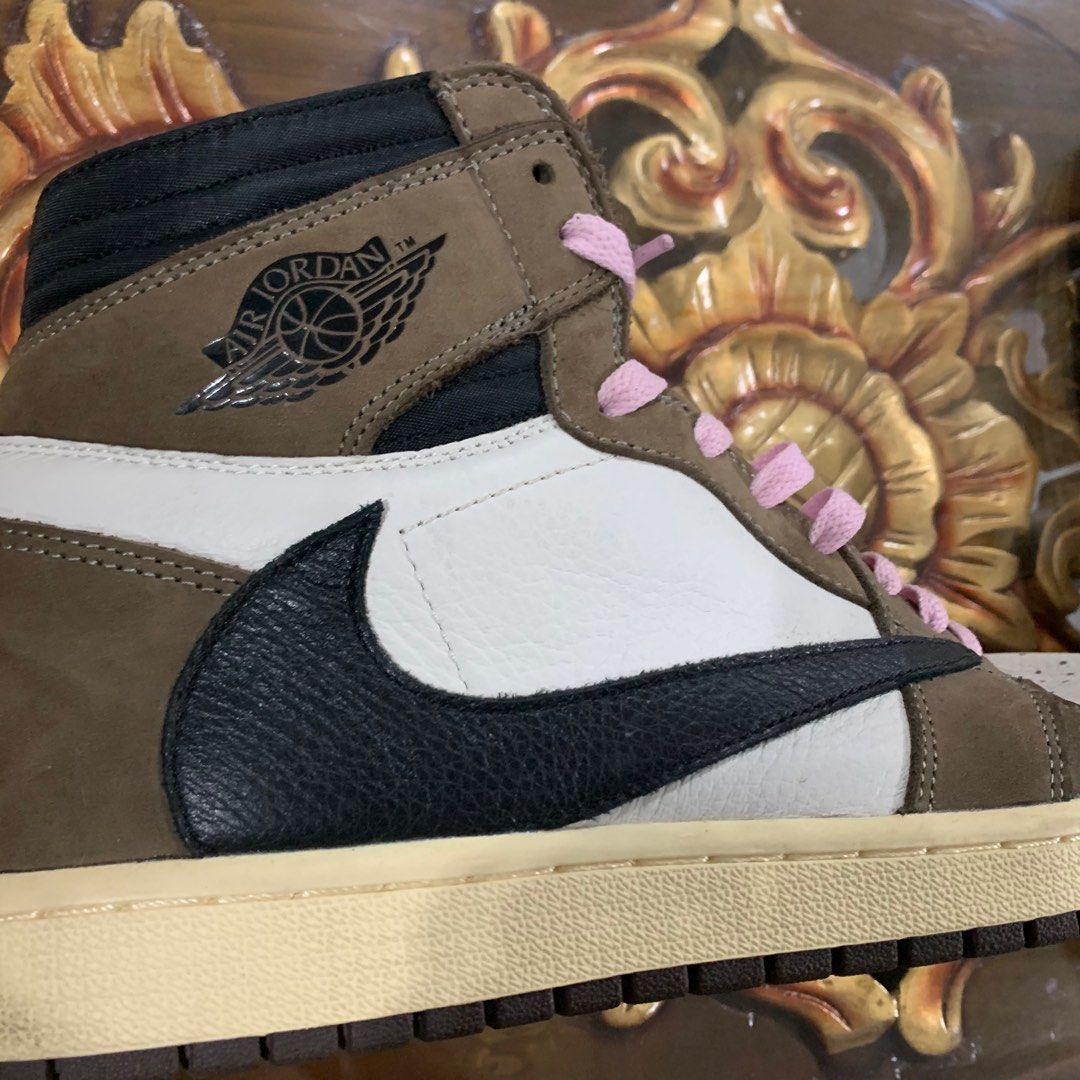 AIR JORDAN 1 TRAVIS SCOTT uk8.5 Men s Fashion Footwear Sneakers