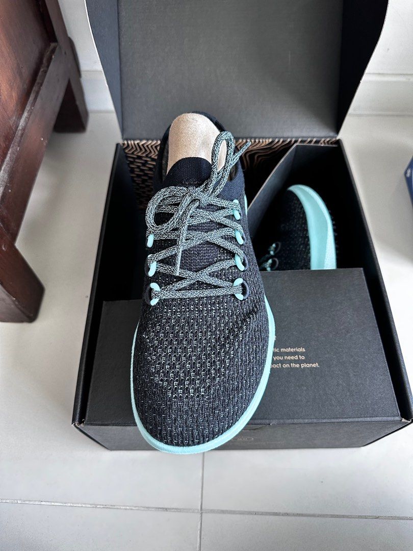Allbirds teal top