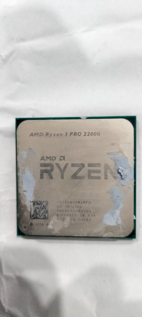 AMD ryzen3 pro 2200g