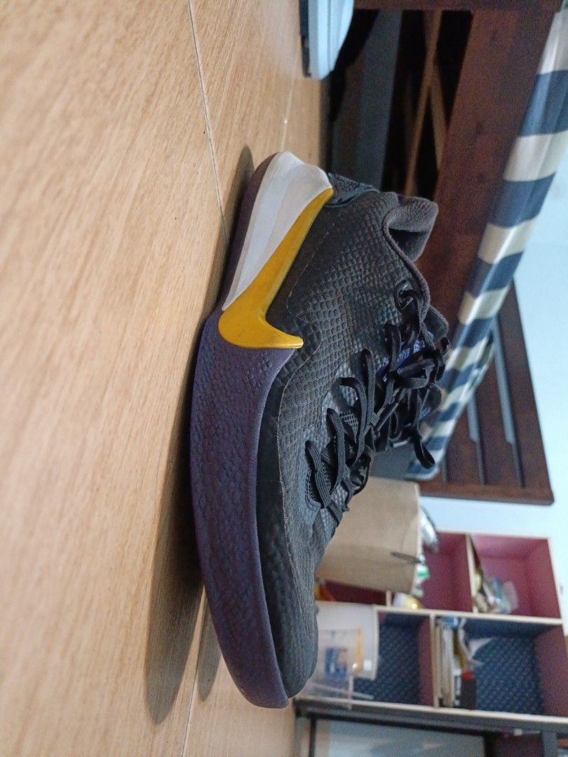 AND. NIKE KOBE MAMBA FOCUS EP