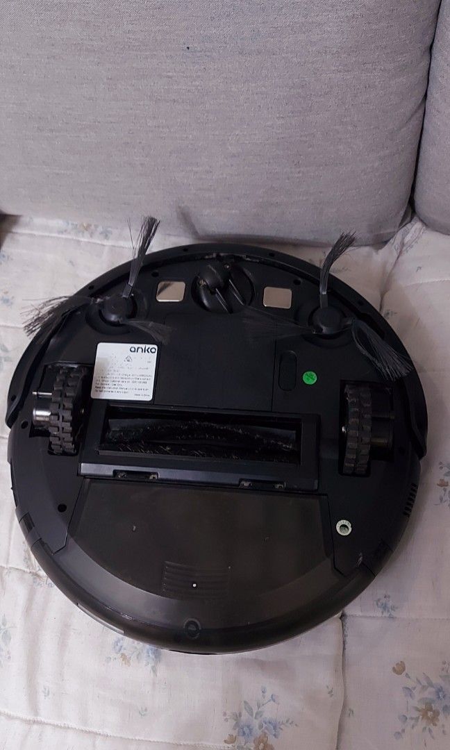 Anko Robotic Vaccum Cleaner, TV & Home Appliances, Vacuum Cleaner