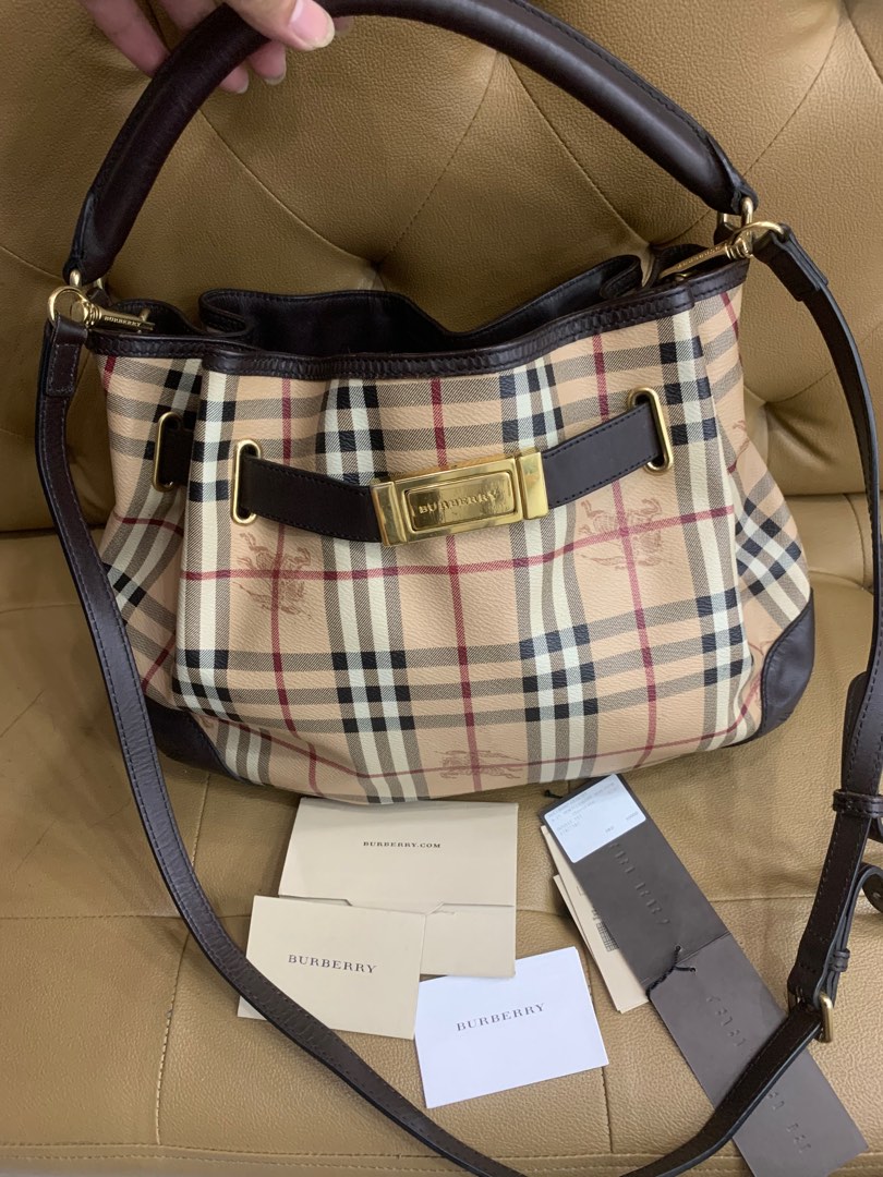 Authentic Burberry tote bag - Price further mark down, Luxury, Bags &  Wallets on Carousell