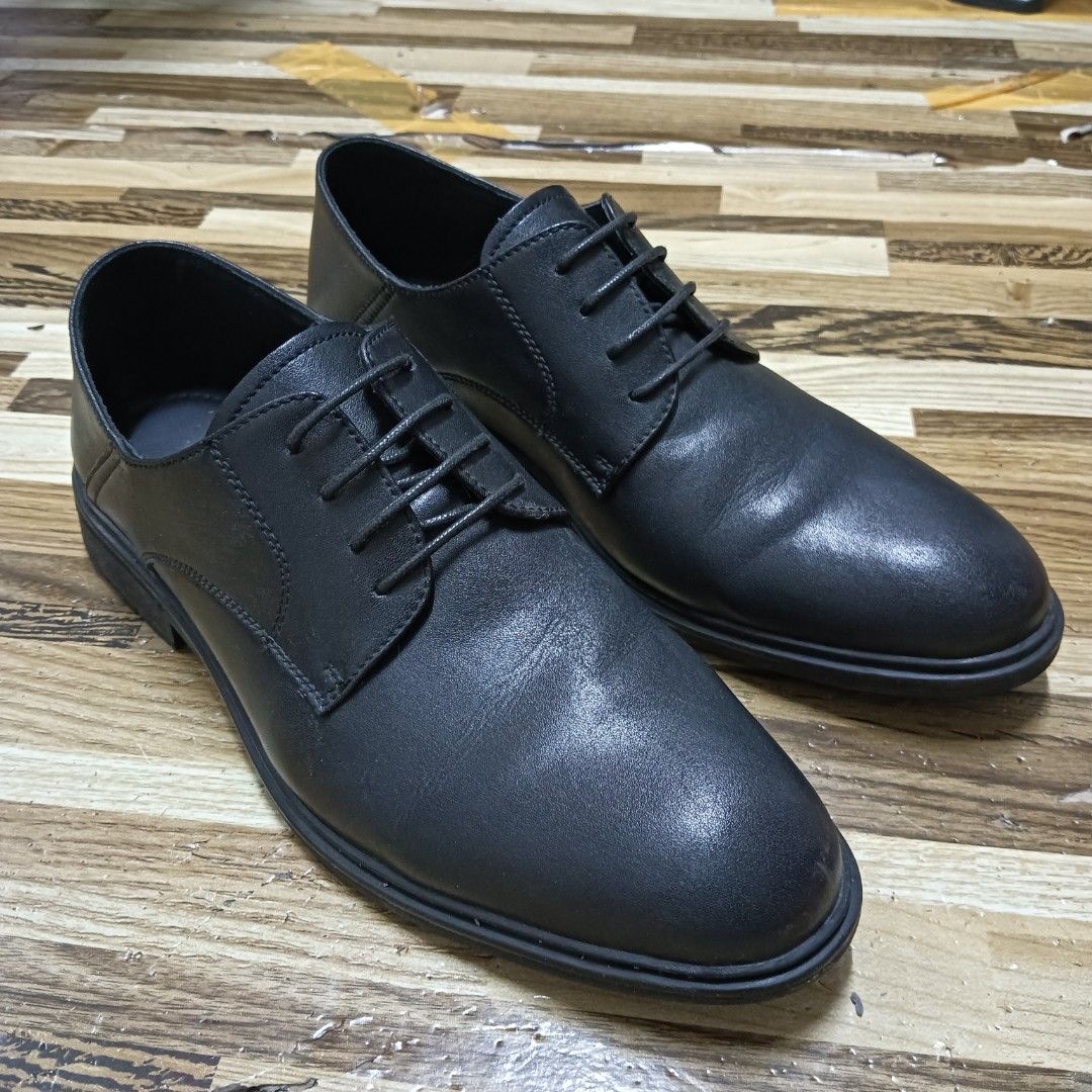 Bata leather shoes Men s Fashion Footwear Dress shoes on Carousell
