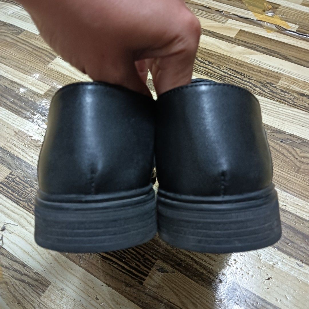 Bata leather shoes Men s Fashion Footwear Dress shoes on Carousell