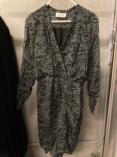 （分類：）位於 。 由 redress 提交（商品編號 1245117915，圖片 1）。簡介： 。