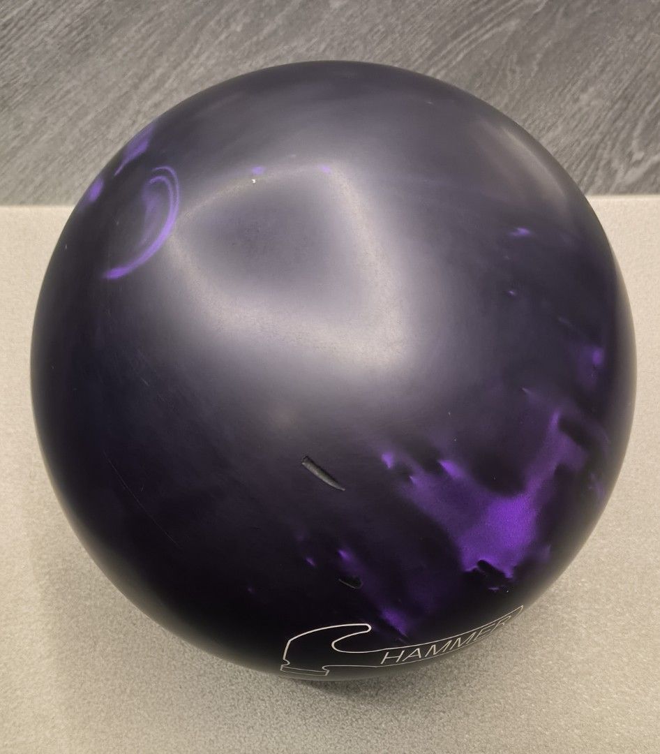 Bowling ball Purple Hammer Urethane 14 lbs, Sports Equipment, Sports & Games, Billiards