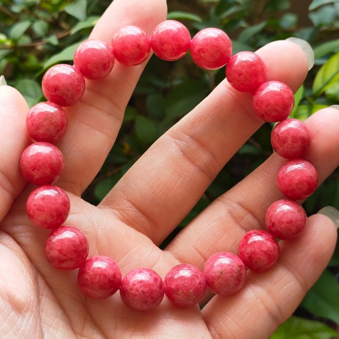 Red rhodonite outlet