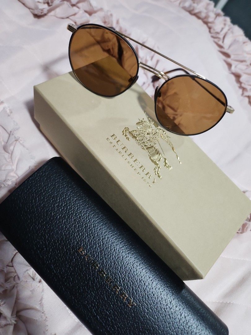 Burberry BE3109 Aviators, Women's Fashion, Watches & Accessories