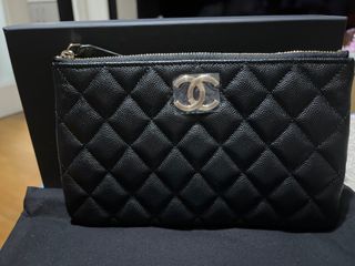 （分類：）位於 。 由 chanelslv 提交（商品編號 1245200060，圖片 1）。簡介： 。