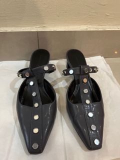 (Category: ) located in . Submitted by superthrifter11 (Listing ID 1245167166, Image 1). Description: .